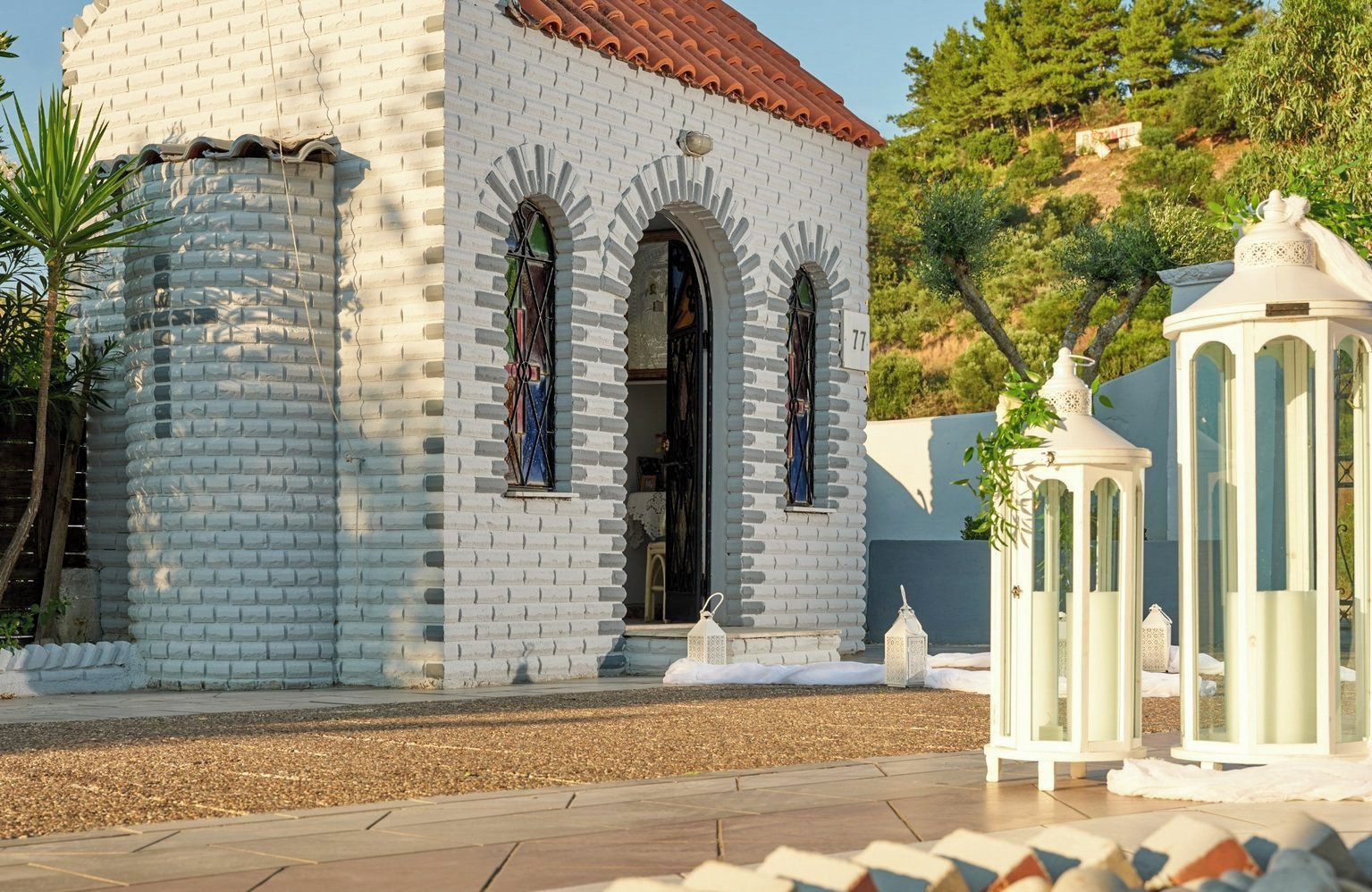 //www.jet2holidays.com/-/media/assets/wedding custom overviews/jet2 weddings images 101025/zth71141meandrosboutiquehotelspa1025jet2weddings02689x448.jpg